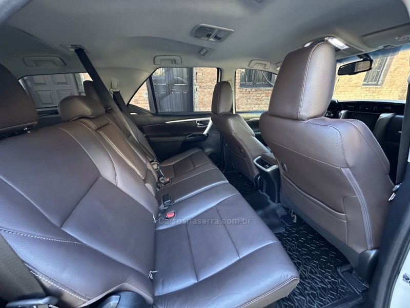 HILUX SW4 2.8 SRX 4X4 16V TURBO INTERCOOLER DIESEL 4P AUTOMÁTICO - 2017 - CAXIAS DO SUL