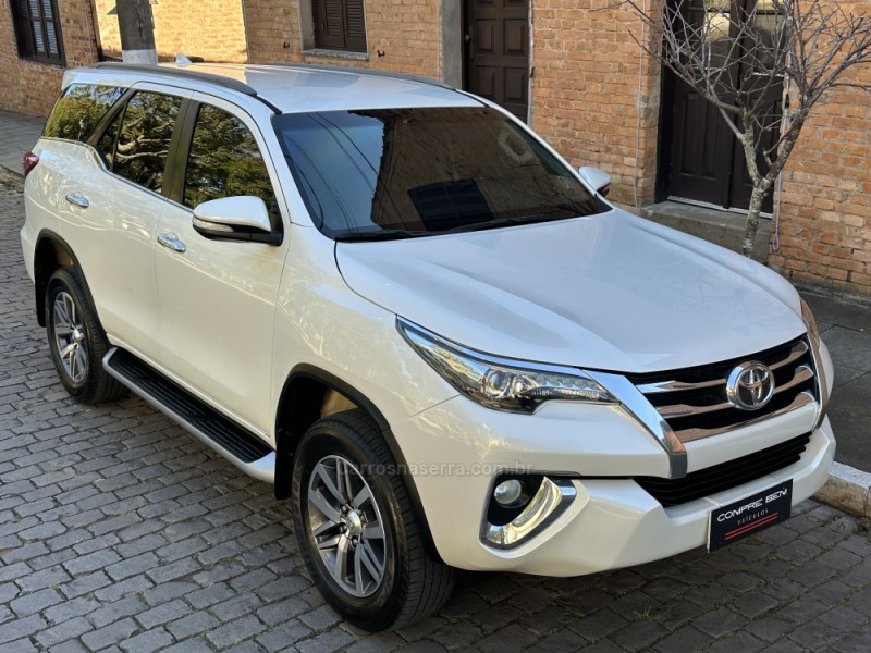 HILUX SW4 2.8 SRX 4X4 16V TURBO INTERCOOLER DIESEL 4P AUTOMÁTICO - 2017 - CAXIAS DO SUL
