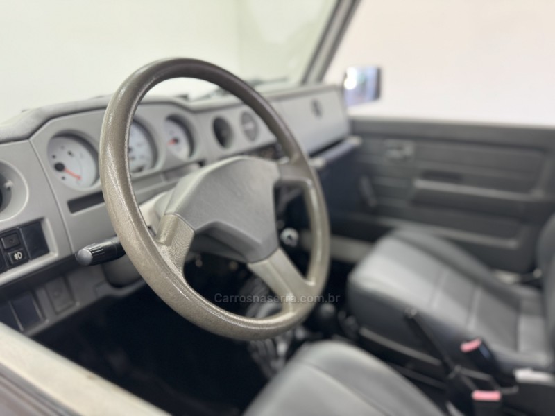 SAMURAI 1.3 JX CANVAS TOP 4X4 16V GASOLINA 2P MANUAL - 1999 - CARLOS BARBOSA