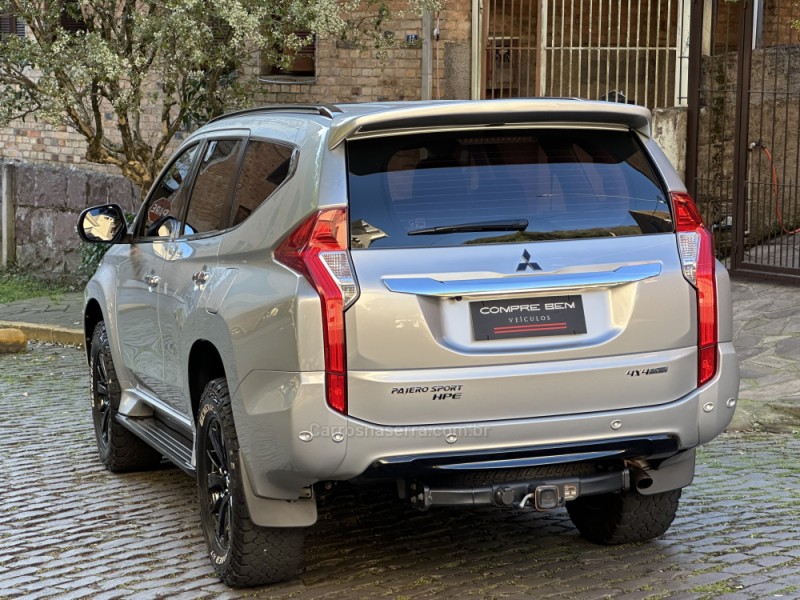 PAJERO SPORT 2.4 HPE-S 4X4 DIESEL 4P AUTOMÁTICO - 2020 - CAXIAS DO SUL