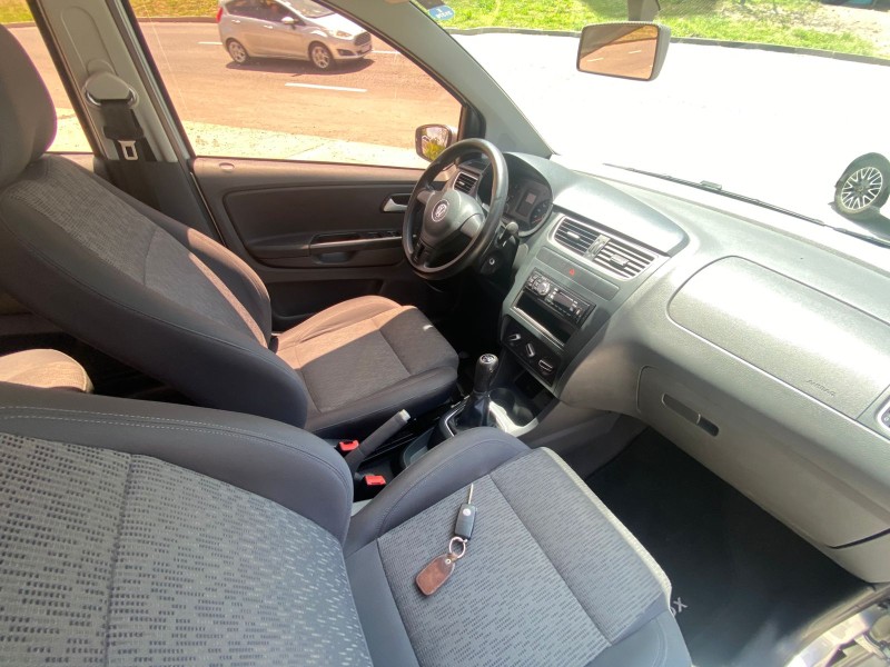 FOX 1.0 MI 8V FLEX 4P MANUAL - 2013 - CAXIAS DO SUL