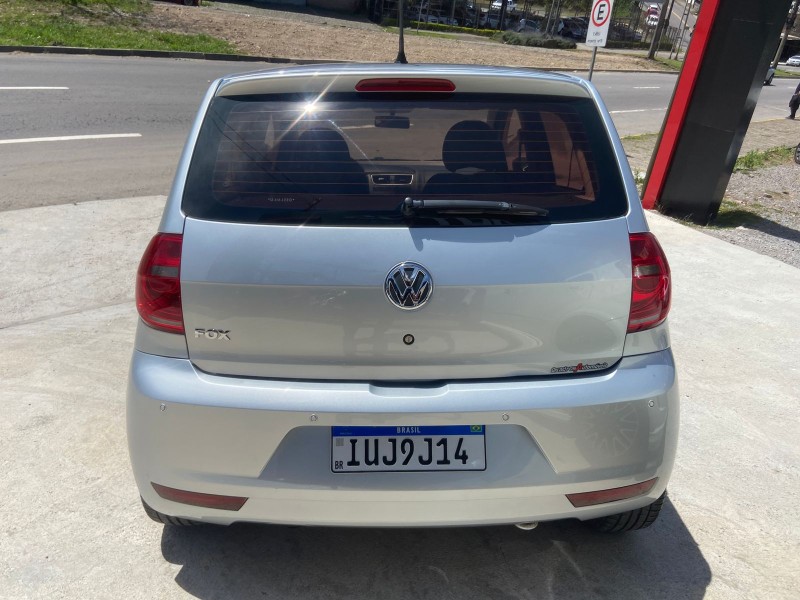 FOX 1.0 MI 8V FLEX 4P MANUAL - 2013 - CAXIAS DO SUL