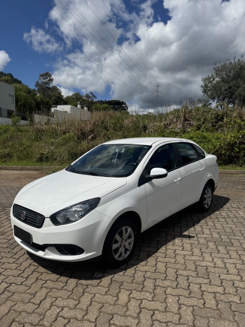 GRAND SIENA 1.0 ATTRACTIVE 8V FLEX 4P MANUAL - 2021 - BENTO GONçALVES