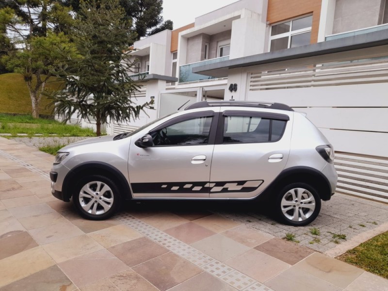 SANDERO 1.6 STEPWAY RIP CURL 8V FLEX 4P AUTOMATIZADO - 2017 - FARROUPILHA