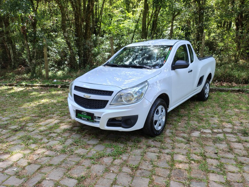 montana 1.4 mpfi ls cs 8v flex 2p manual 2016 caxias do sul