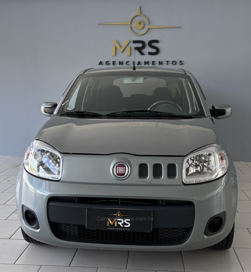 UNO 1.0 EVO VIVACE 8V FLEX 4P MANUAL - 2015 - CAXIAS DO SUL