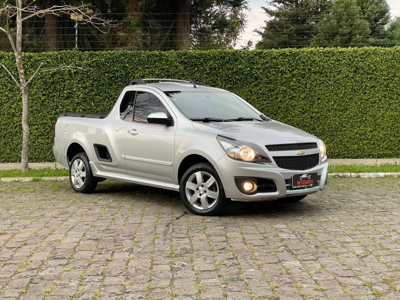 montana 1.4 mpfi sport cs 8v flex 2p manual 2013 farroupilha