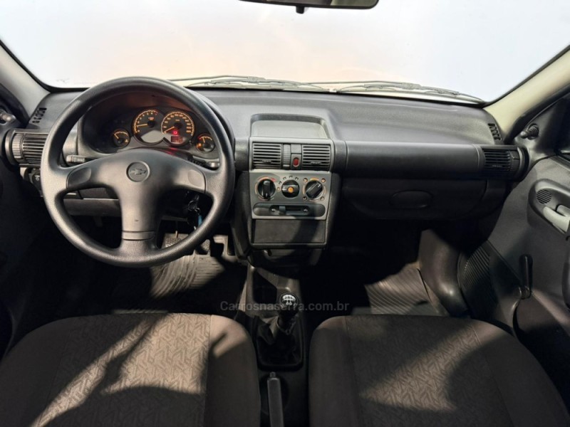 CORSA 1.0 MPFI CLASSIC SEDAN LIFE 8V FLEX 4P MANUAL - 2008 - VACARIA