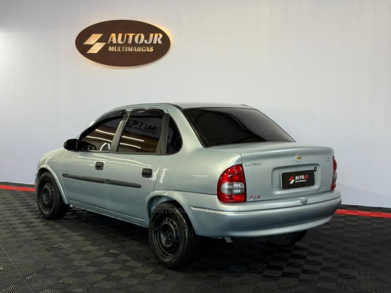 CORSA 1.0 MPFI CLASSIC SEDAN LIFE 8V FLEX 4P MANUAL - 2008 - VACARIA