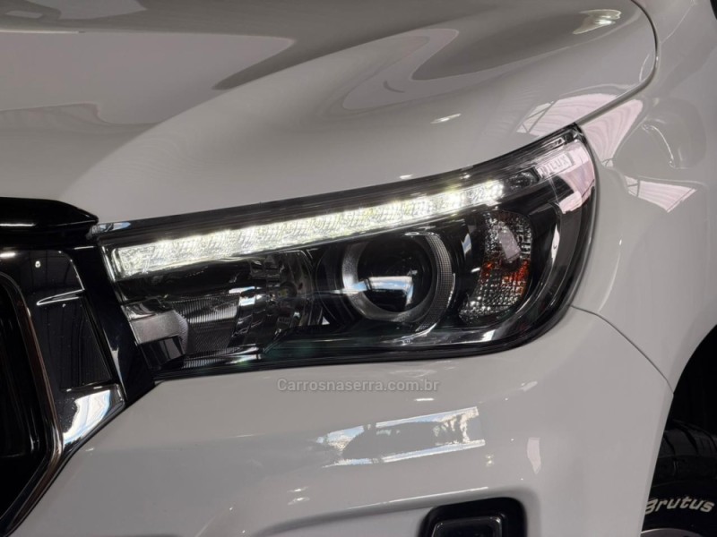 HILUX 2.8 SR 4X4 CD 16V DIESEL 4P AUTOMÁTICO - 2019 - VACARIA