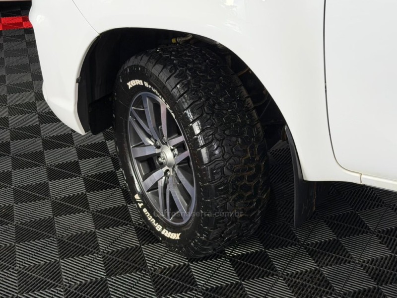 HILUX 2.8 SR 4X4 CD 16V DIESEL 4P AUTOMÁTICO - 2019 - VACARIA