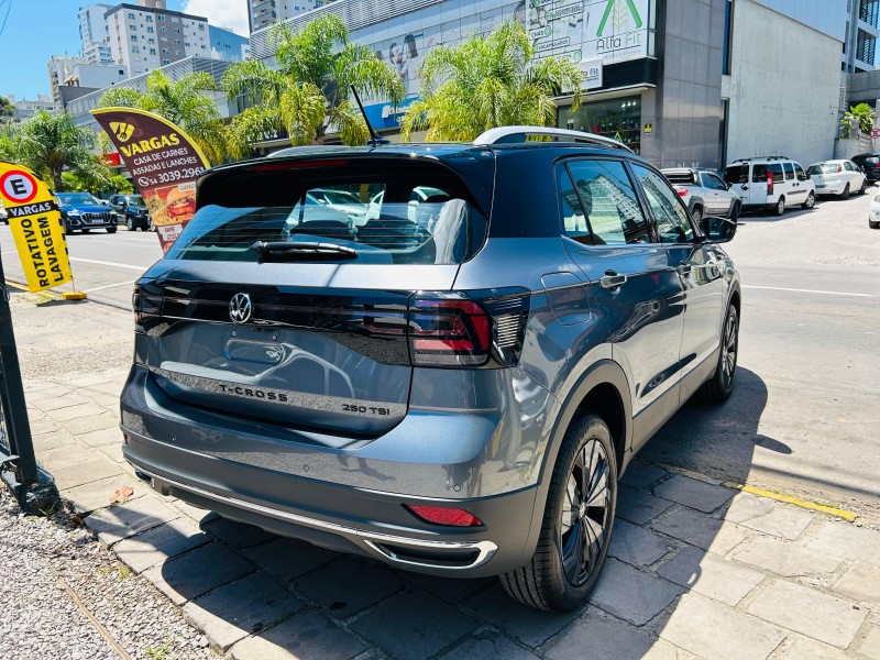 T-CROSS 1.4 HIGHLINE TSI 16V FLEX 4P AUTOMÁTICO - 2024 - CAXIAS DO SUL