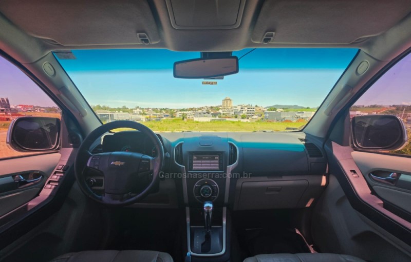 TRAILBLAZER 2.8 LTZ 4X4 16V TURBO DIESEL 4P AUTOMÁTICO - 2013 - LAJEADO