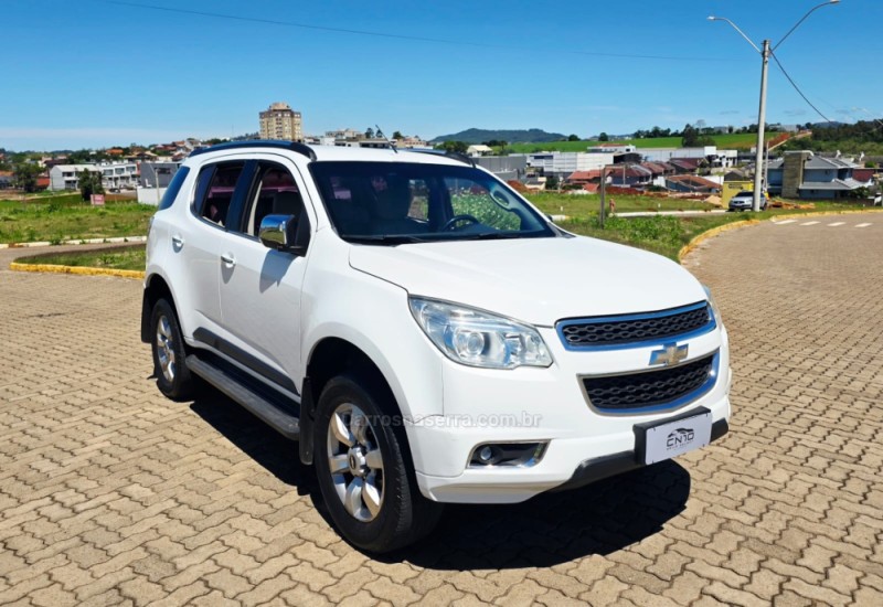 trailblazer 2.8 ltz 4x4 16v turbo diesel 4p automatico 2013 lajeado