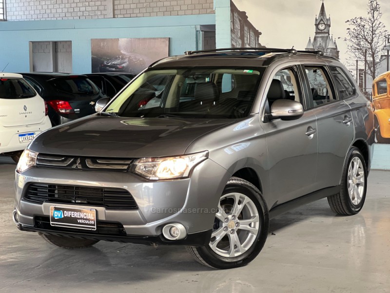 MITSUBISHI - OUTLANDER - 2014/2015 - Cinza - R$ 75.900,00