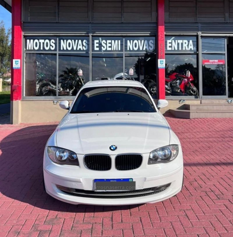 118I 2.0 UE71 16V GASOLINA 4P AUTOMÁTICO - 2011 - CAMPO BOM