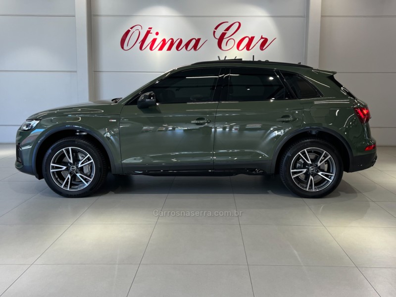 Q5 2.0 TFSI PERFORMANCE BLACK QUATTRO HÍBRIDO 4P AUTOMÁTICO - 2024 - FLORES DA CUNHA