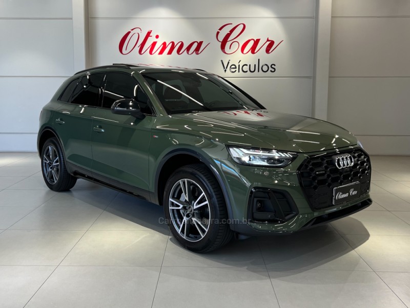 Q5 2.0 TFSI PERFORMANCE BLACK QUATTRO HÍBRIDO 4P AUTOMÁTICO - 2024 - FLORES DA CUNHA