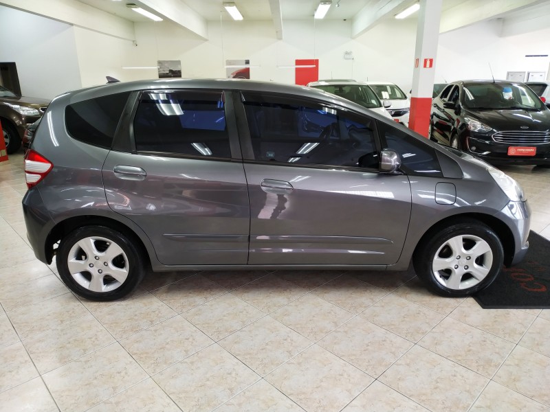 FIT 1.4 LX 16V FLEX 4P AUTOMÁTICO - 2011 - CAXIAS DO SUL