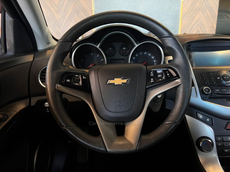 CRUZE 1.8 LT 16V FLEX 4P MANUAL - 2013 - CAMPO BOM