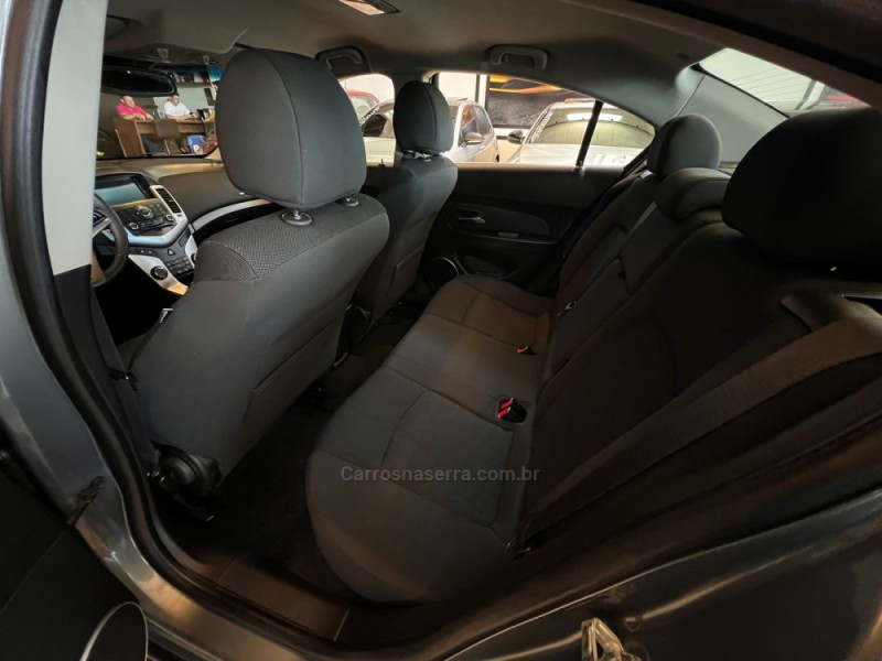 CRUZE 1.8 LT 16V FLEX 4P MANUAL - 2013 - CAMPO BOM