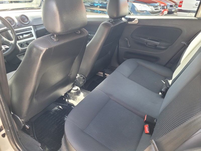 GOL 1.0 MI SPECIAL 8V FLEX 4P MANUAL - 2015 - CARLOS BARBOSA