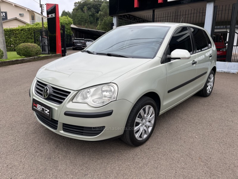 POLO 1.6 MI 8V TOTAL FLEX 4P MANUAL