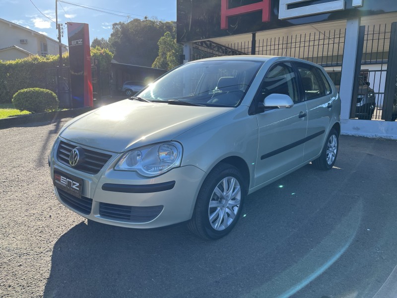 polo 1.6 mi 8v total flex 4p manual 2010 bom principio
