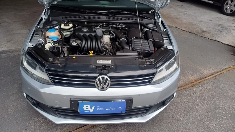 JETTA 2.0 COMFORTLINE FLEX 4P TIPTRONIC - 2014 - CAXIAS DO SUL