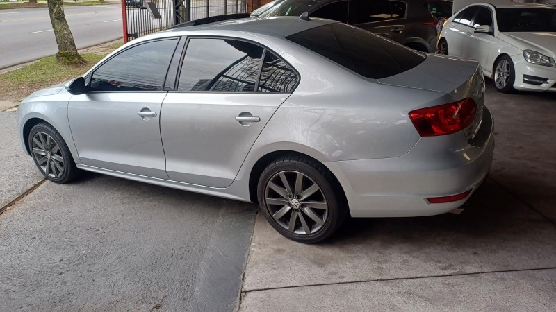 JETTA 2.0 COMFORTLINE FLEX 4P TIPTRONIC - 2014 - CAXIAS DO SUL