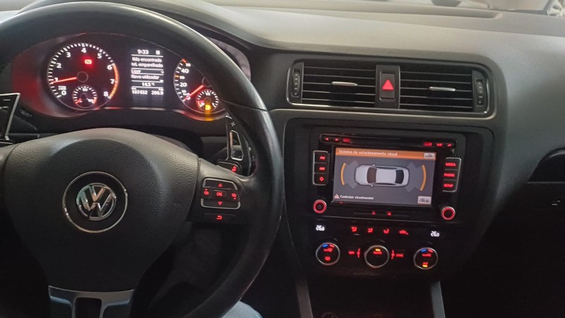 JETTA 2.0 COMFORTLINE FLEX 4P TIPTRONIC - 2014 - CAXIAS DO SUL