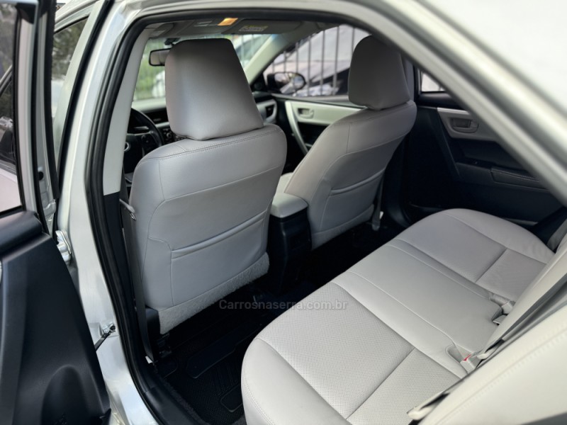 COROLLA 2.0 XEI 16V FLEX 4P AUTOMÁTICO - 2017 - NOVA PRATA