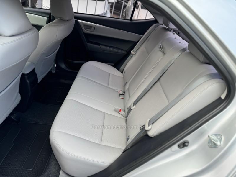 COROLLA 2.0 XEI 16V FLEX 4P AUTOMÁTICO - 2017 - NOVA PRATA
