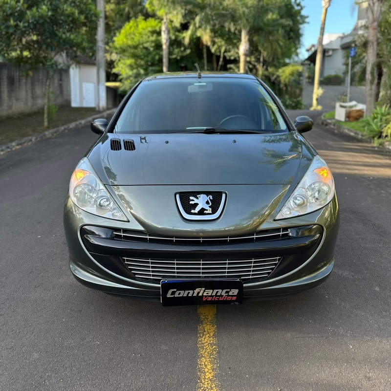 207 1.4 XR 8V FLEX 4P MANUAL - 2011 - CAMPO BOM