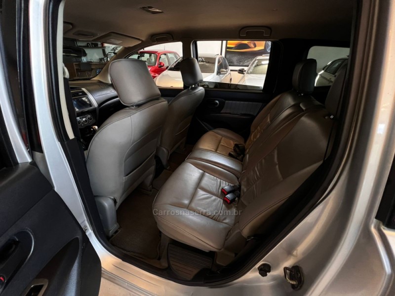 GRAND LIVINA 1.8 SL 16V FLEX 4P AUTOMÁTICO - 2010 - CAMPO BOM