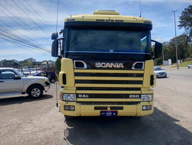P-94 DB 260 6X2DB 270 4X2 - 1999 - FARROUPILHA