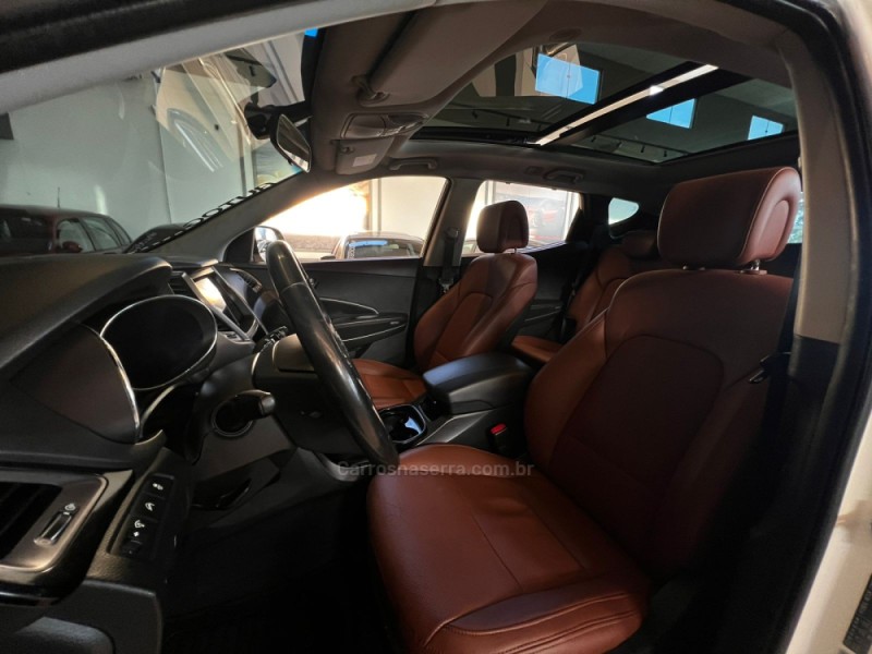 SANTA FÉ 3.5 MPFI GLS 7 LUGARES V6 24V 285CV GASOLINA 4P AUTOMÁTICO - 2015 - CAMPO BOM