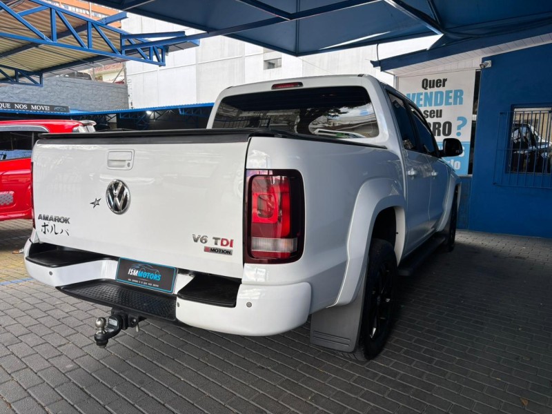 AMAROK 3.0 V6 TDI HIGHLINE CD DIESEL 4MOTION AUTOMÁTICO - 2018 - CAXIAS DO SUL
