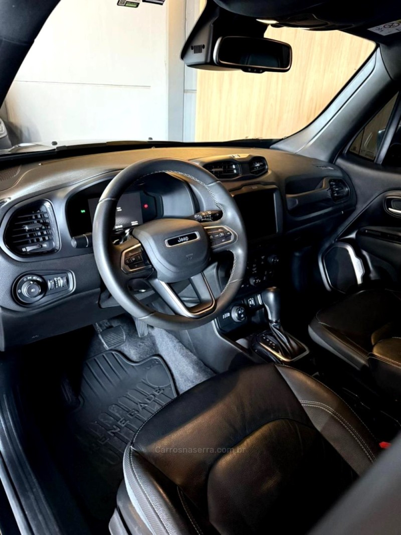 RENEGADE 1.3 S T270 16V TURBO FLEX 4X4 4P AUTOMÁTICO - 2022 - LAJEADO