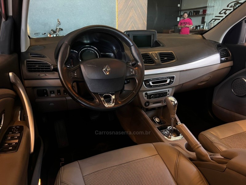 FLUENCE 2.0 PRIVILÉGE 16V FLEX 4P AUTOMÁTICO - 2014 - CAMPO BOM