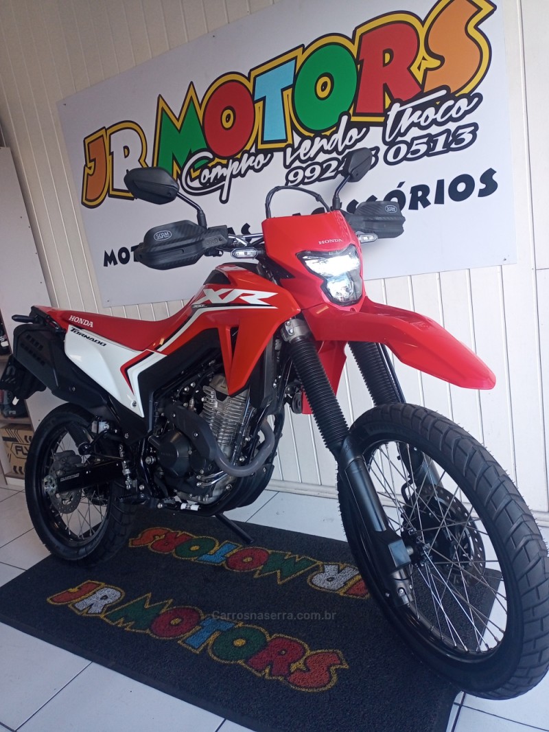 xr 300l tornado  2025 caxias do sul