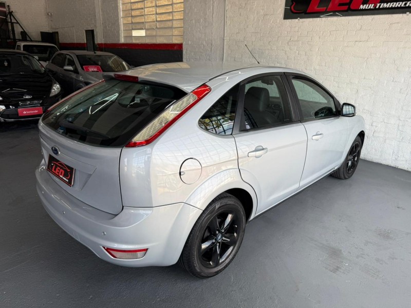 FOCUS 1.6 GLX 16V FLEX 4P MANUAL - 2011 - CAXIAS DO SUL