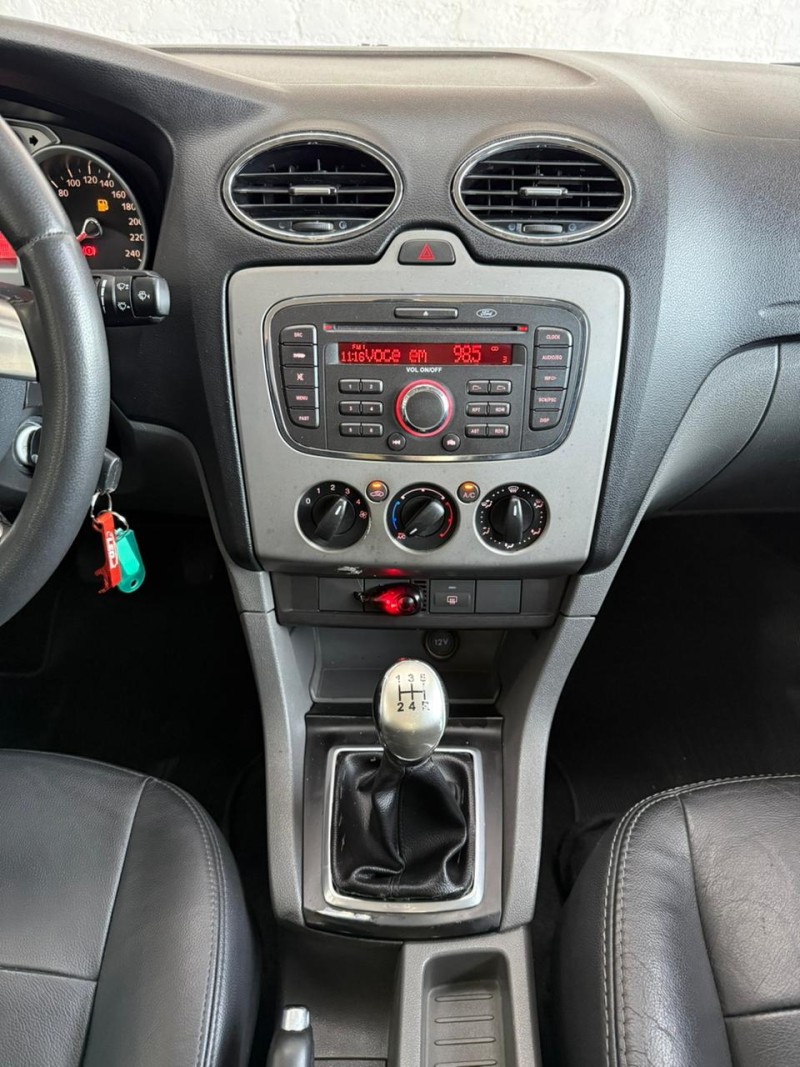 FOCUS 1.6 GLX 16V FLEX 4P MANUAL - 2011 - CAXIAS DO SUL