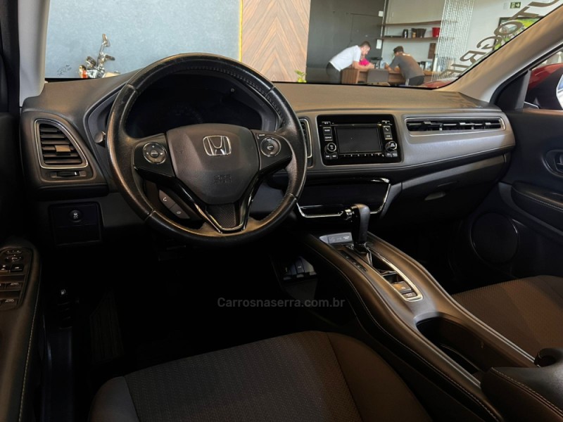 HR-V 1.8 16V FLEX EX 4P AUTOMÁTICO - 2017 - CAMPO BOM