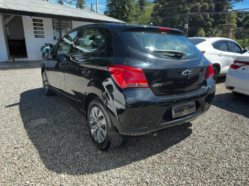 ONIX 1.0 JOY PLUS BLACK 8V FLEX 4P MANUAL - 2021 - CANELA