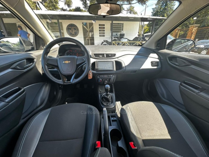 ONIX 1.0 JOY PLUS BLACK 8V FLEX 4P MANUAL - 2021 - CANELA