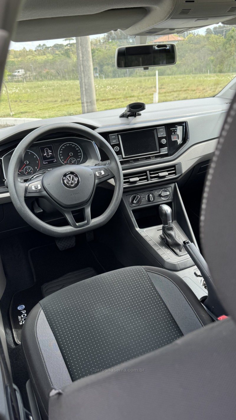 POLO 1.0 200 TSI COMFORTLINE AUTOMÁTICO - 2020 - CARLOS BARBOSA