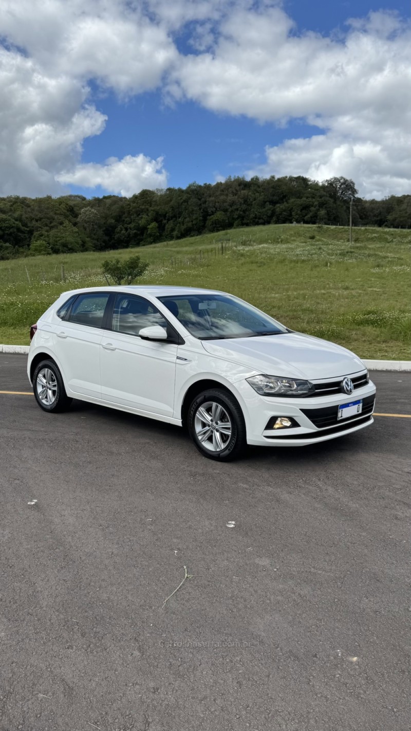 POLO 1.0 200 TSI COMFORTLINE AUTOMÁTICO - 2020 - CARLOS BARBOSA
