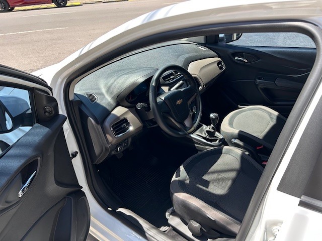 PRISMA 1.4 MPFI LTZ 8V FLEX 4P MANUAL - 2015 - CAXIAS DO SUL