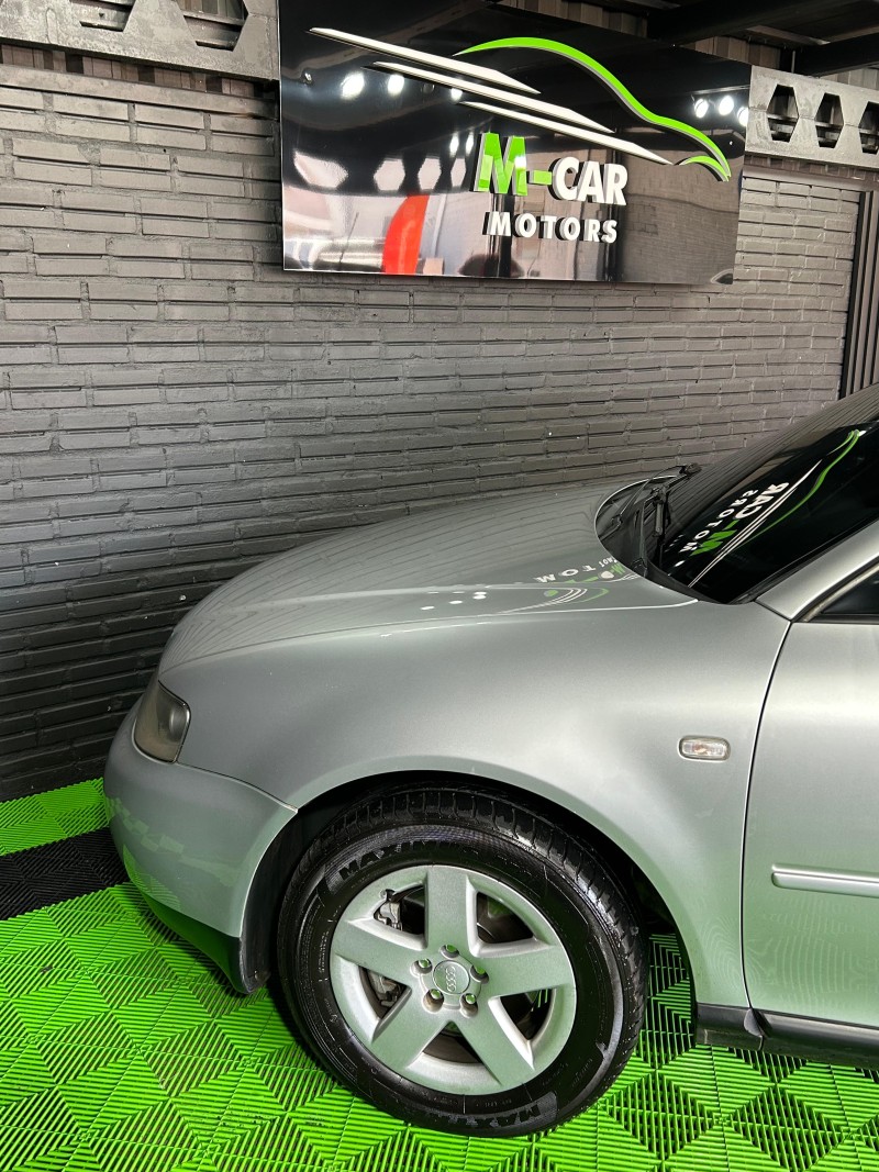 A3 1.8 20V 180CV TURBO GASOLINA 4P AUTOMÁTICO - 2005 - FELIZ